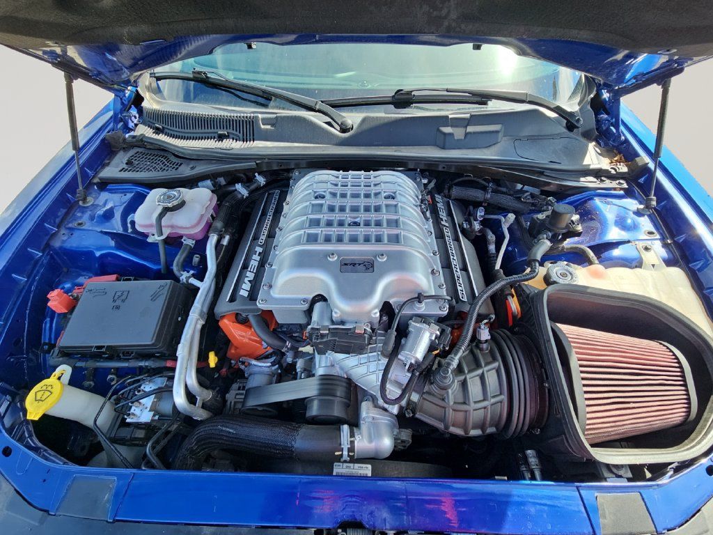 Used 2022 Dodge Challenger SRT Hellcat RWD image 19