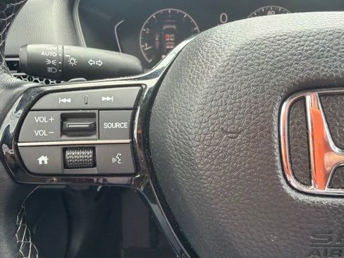Used 2025 Honda Civic Sport image 11