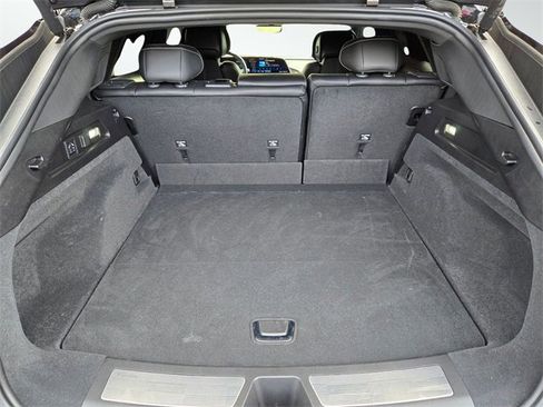 Used 2025 Cadillac Lyriq Sport image 9