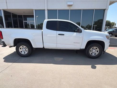 Used 2018 Chevrolet Colorado W/T w/ WT Convenience Package RWD image 5