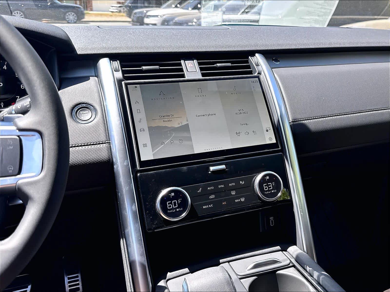New 2026 Land Rover Discovery Dynamic SE AWD/4WD image 9