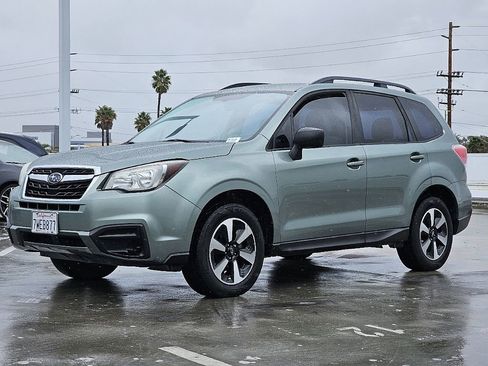 Used 2017 Subaru Forester 2.5i w/ Alloy Wheel Package image 7