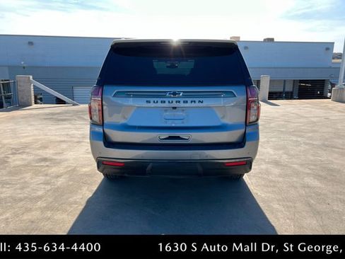 Used 2022 Chevrolet Suburban Z71 image 4