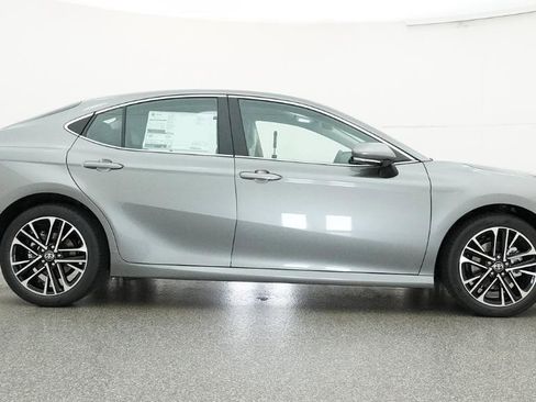 New 2026 Toyota Camry XLE image 19
