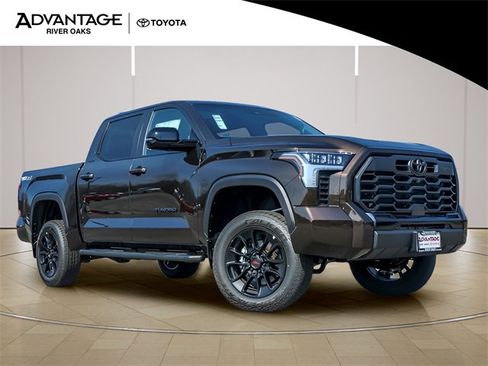 New 2025 Toyota Tundra Limited image 2