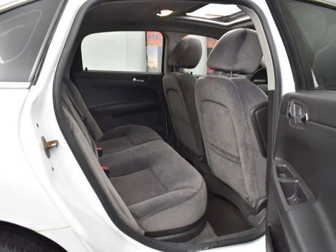 Used 2013 Chevrolet Impala LT w/ LT Sunroof Package image 17