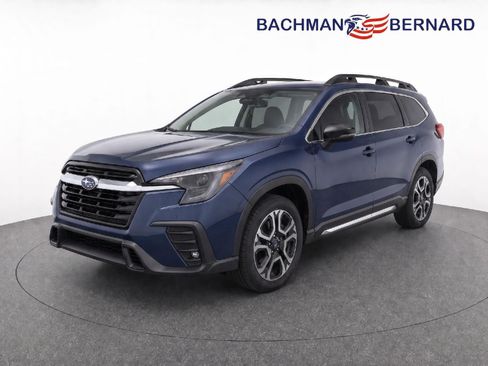 Used 2025 Subaru Ascent Limited w/ Popular Package #1 AWD/4WD image 3