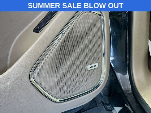 Used 2018 Chevrolet Tahoe Premier AWD/4WD image 19