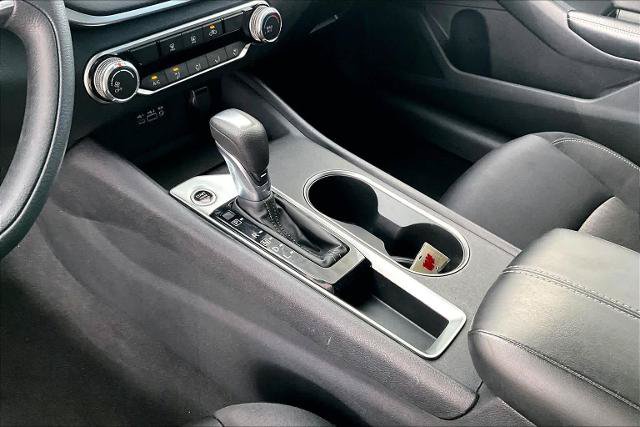 Certified 2022 Nissan Altima 2.5 SV FWD image 16
