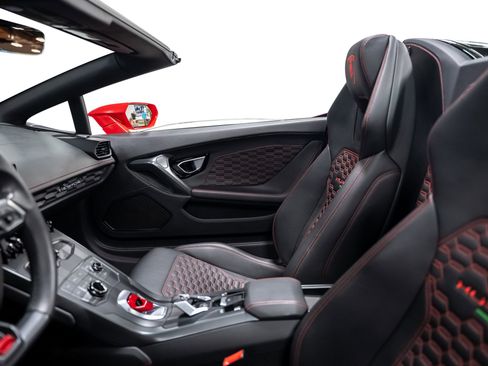 Used 2018 Lamborghini Huracan LP 580-2 image 56