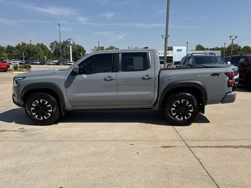 Used 2024 Nissan Frontier PRO-4X w/ Off-Road Protection Package AWD/4WD image 11