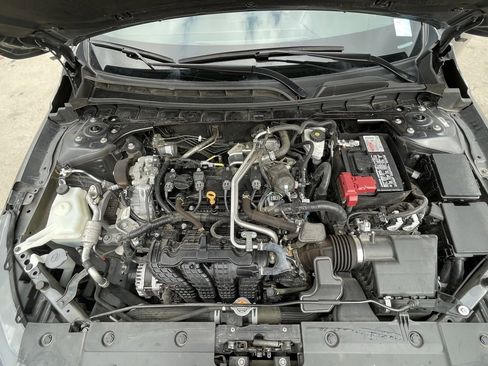 Used 2024 Nissan Altima 2.5 SV image 26