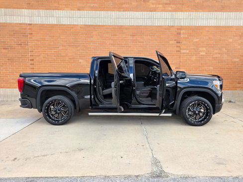 Used 2019 GMC Sierra 1500 Denali w/ Denali Ultimate Package AWD/4WD image 8