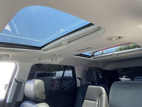 Certified 2021 Chevrolet Traverse Premier w/ LPO, 'HIT The Road' Package AWD/4WD image 22