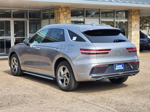New 2026 Genesis GV70 2.5T Advanced image 3