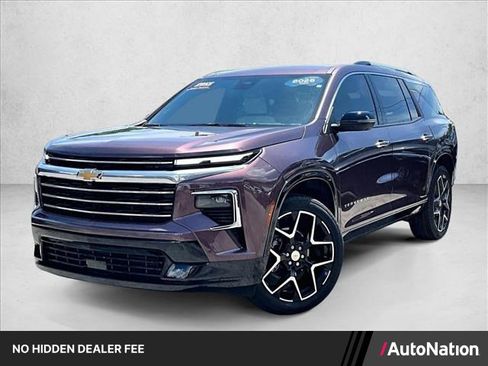 Certified 2026 Chevrolet Traverse High Country FWD image 1