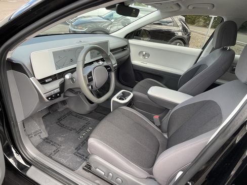 Certified 2024 Hyundai Ioniq 5 SEL RWD image 10