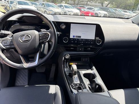 Used 2024 Lexus NX 350 AWD image 17