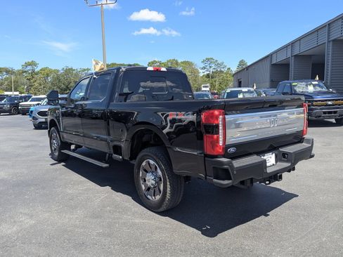 Certified 2025 Ford F250 King Ranch AWD/4WD image 8
