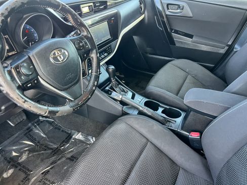 Used 2017 Toyota Corolla iM w/ Carpet Mat Package image 12