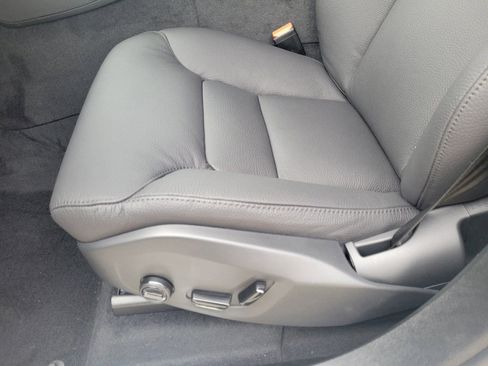 New 2024 Volvo XC90 T8 Plus w/ Protection Package Premier image 14