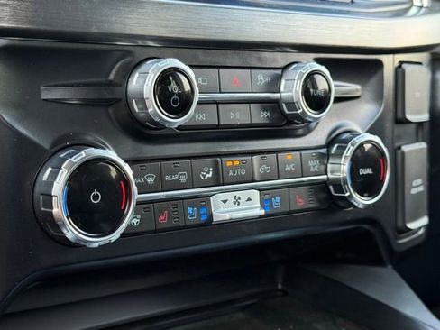 Used 2025 Ford F250 Lariat w/ Lariat Ultimate Package AWD/4WD image 26