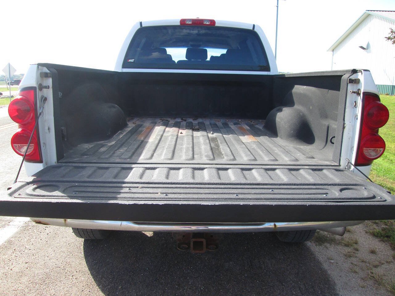 Used 2007 Dodge Ram 2500 Truck SLT w/ Light Group AWD/4WD image 8