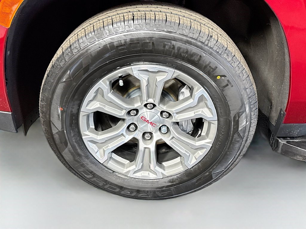 Used 2023 GMC Yukon SLE RWD image 37