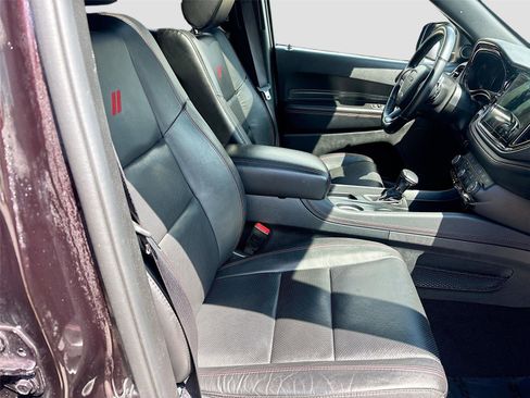 Used 2025 Dodge Durango GT image 31