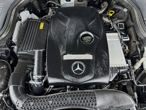 Used 2018 Mercedes-Benz GLC 300 image 37