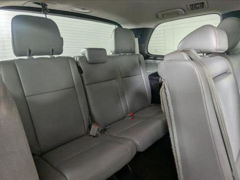 Used 2014 Toyota Sequoia SR5 w/ Premium Package image 18