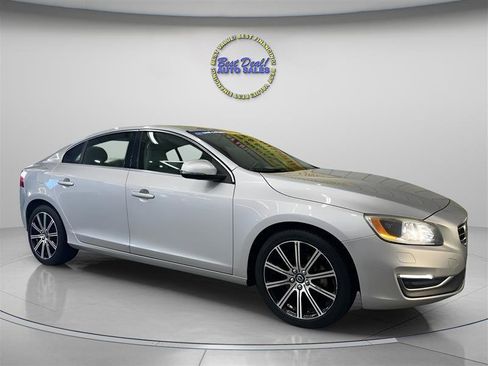 Used 2016 Volvo S60 T5 Inscription Platinum AWD/4WD image 7