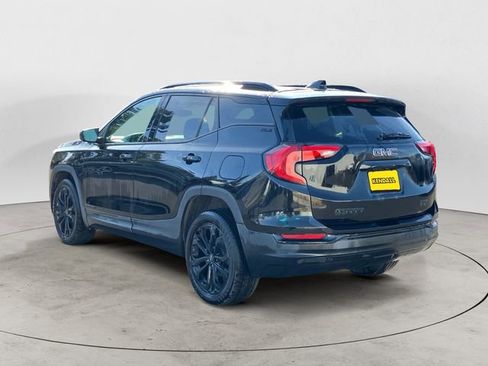 Used 2020 GMC Terrain SLE w/ Elevation Edition image 4