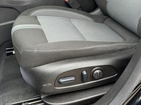 Certified 2023 Chevrolet Blazer LT w/ Convenience Package image 24