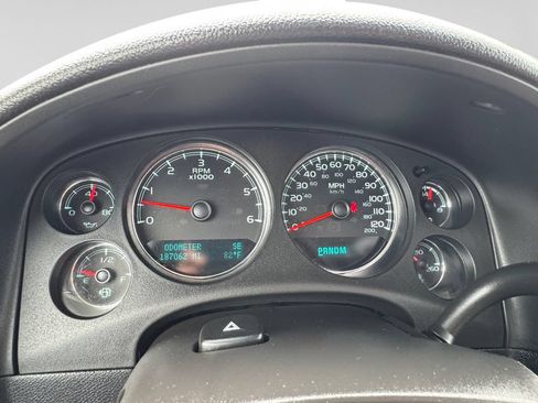 Used 2013 Chevrolet Suburban LTZ AWD/4WD image 14