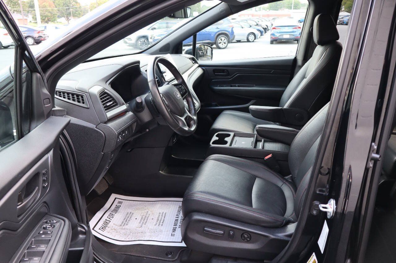 Used 2025 Honda Odyssey Sport-L image 6