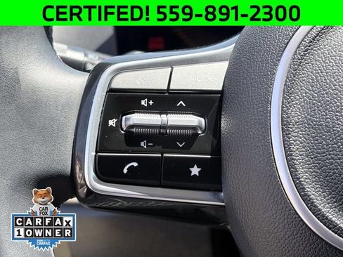 Certified 2025 Kia Sorento EX w/ Panoramic Sunroof Package FWD image 14