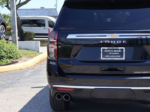 Used 2023 Chevrolet Tahoe Premier RWD image 16