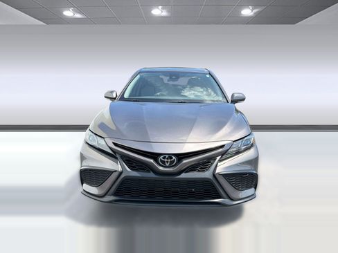 Certified 2024 Toyota Camry SE FWD image 5