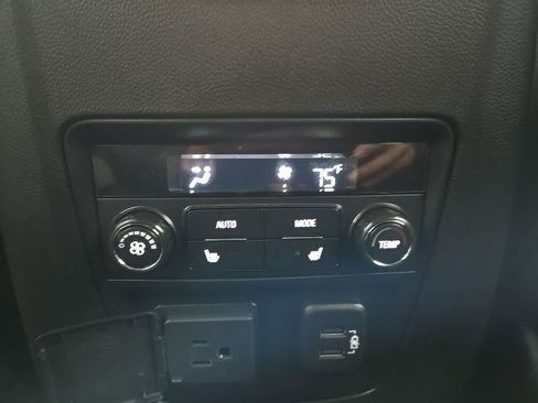 Used 2020 Buick Enclave Avenir image 48