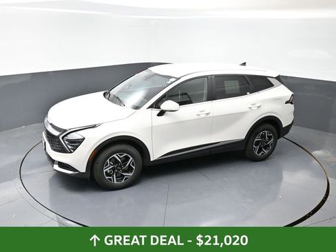 Used 2024 Kia Sportage LX image 46