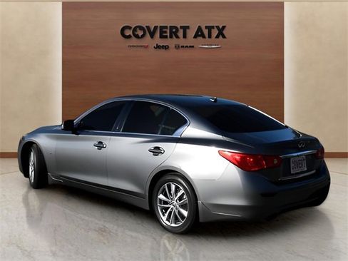 Used 2017 INFINITI Q50 2.0t w/ Moonroof Package image 3