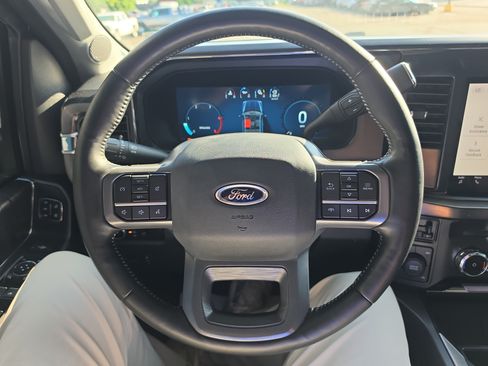 Used 2024 Ford F250 Lariat AWD/4WD image 21