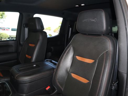 Used 2019 GMC Sierra 1500 AT4 w/ AT4 Premium Package AWD/4WD image 33