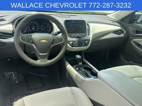 Used 2023 Chevrolet Malibu LT FWD image 13