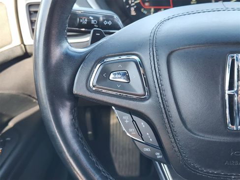 Used 2019 Lincoln MKZ Reserve image 27