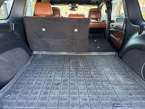 Used 2018 Jeep Grand Cherokee Summit image 14