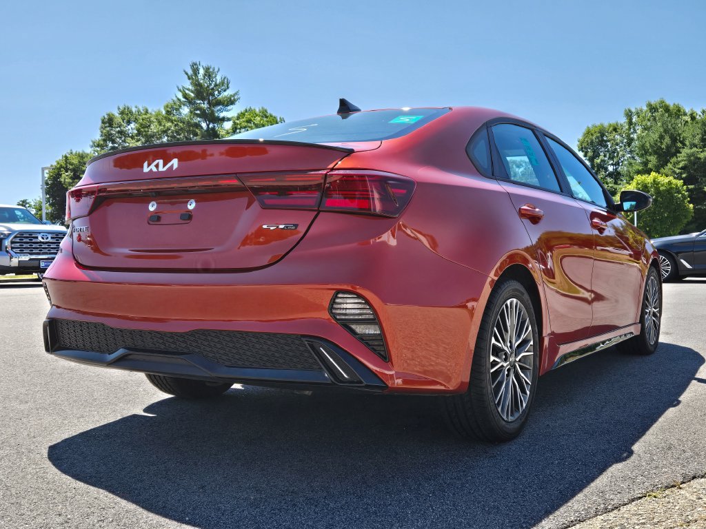 Used 2023 Kia Forte GT-Line w/ GT-Line Premium Package FWD image 6