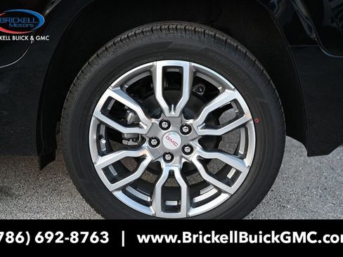 New 2024 GMC Terrain Denali w/ Denali Premium Package image 9