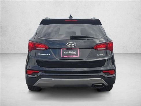 Used 2017 Hyundai Santa Fe Sport FWD image 7